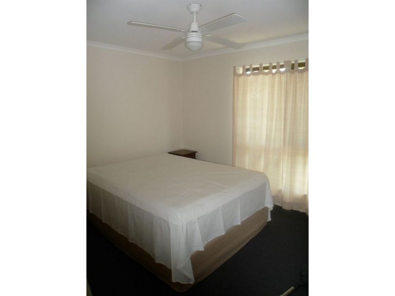 1 Moura Rd, Worongary QLD 4213