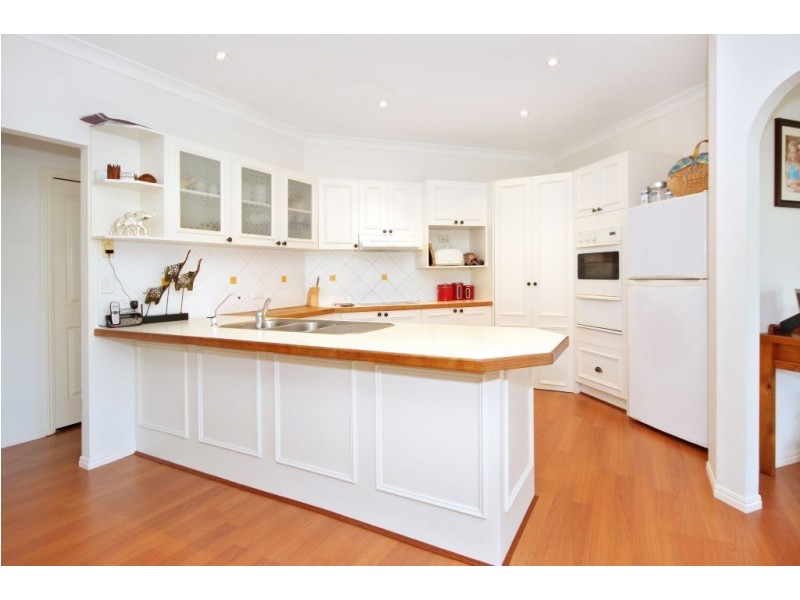 5 Glenaura Drive, Tallai QLD 4213