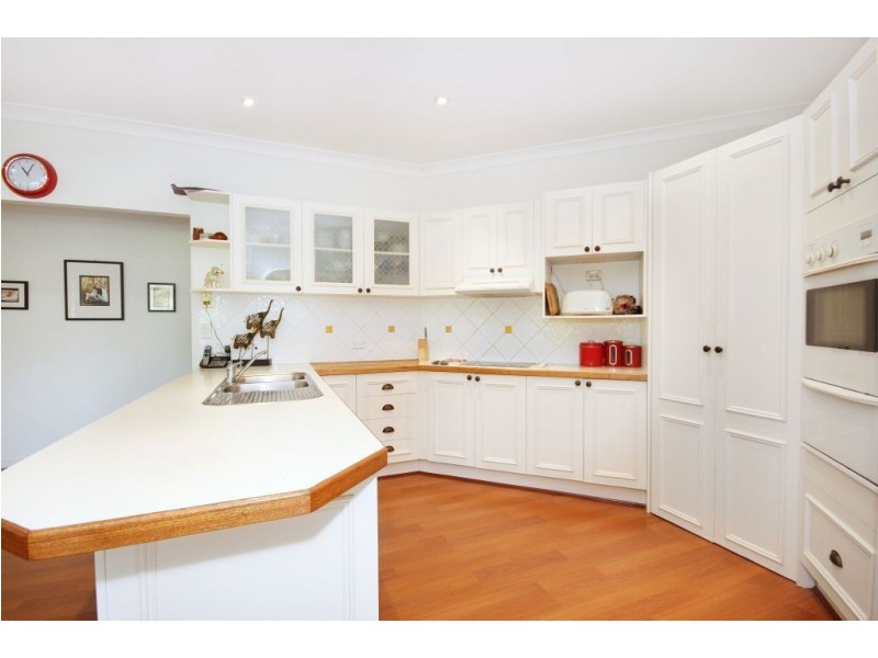 5 Glenaura Drive, Tallai QLD 4213