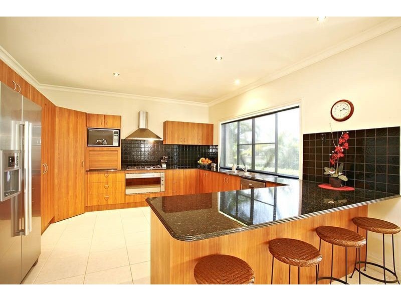 44 Meadowlake Drive, Carrara QLD 4211