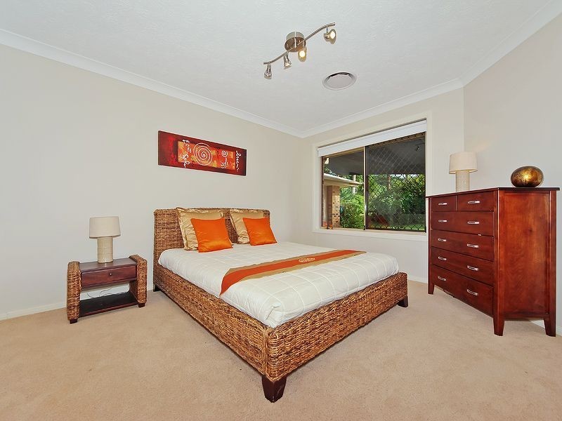73 Teasdale Drive, Nerang QLD 4211