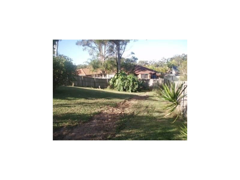 2/9 Botanical Drive, Labrador QLD 4215