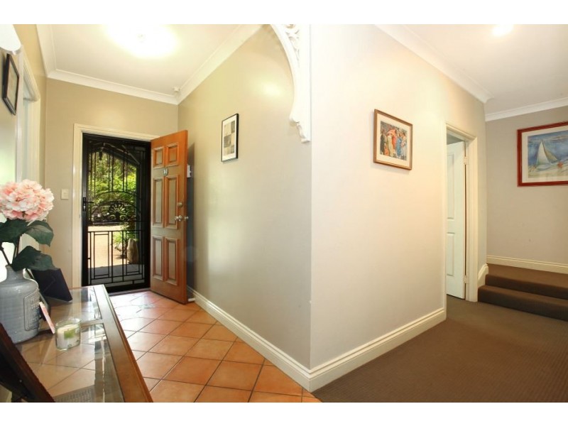 14 Glider Court, Bonogin QLD 4213