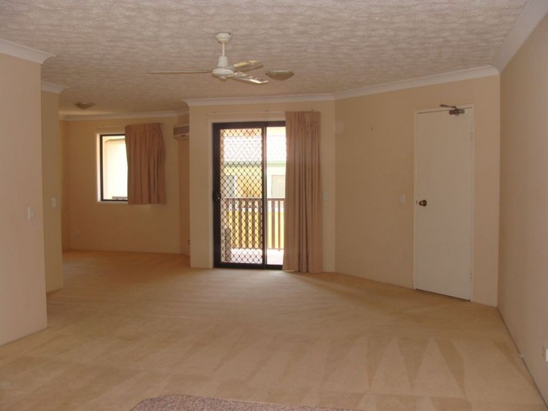 10/13-15 Johnston Street, Southport QLD 4215