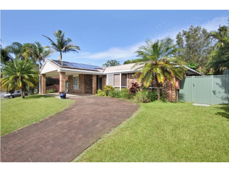 64 Murtha Drive, Elanora QLD 4221
