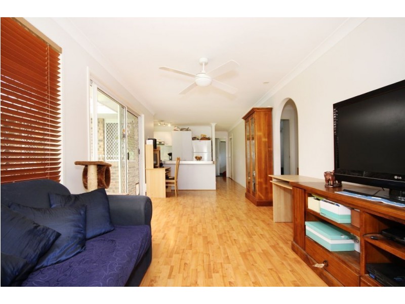 64 Murtha Drive, Elanora QLD 4221