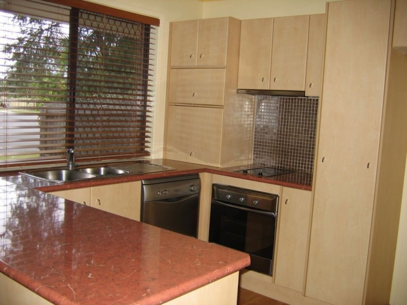 1/92 Botanical Dr, Labrador QLD 4215