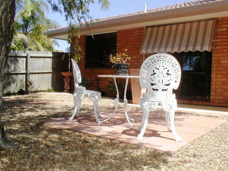 1/92 Botanical Dr, Labrador QLD 4215