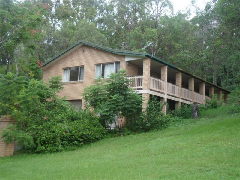 1 Amulla Dr, Mudgeeraba QLD 4213