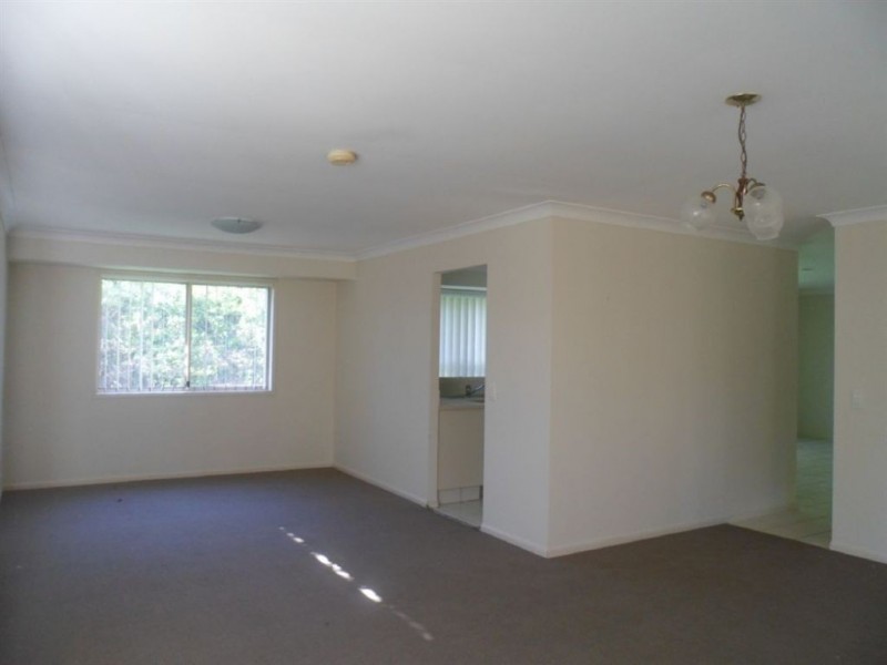 1 Amulla Dr, Mudgeeraba QLD 4213