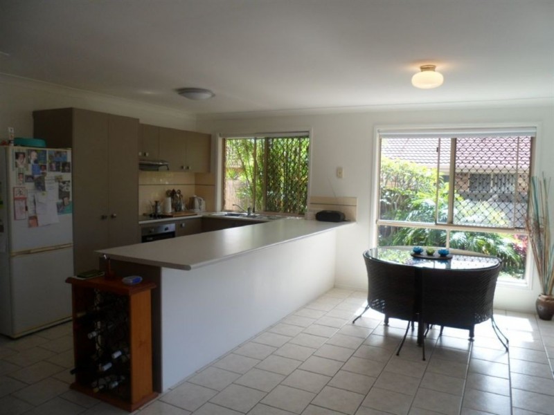 42 Fairview Court, Parkwood QLD 4214