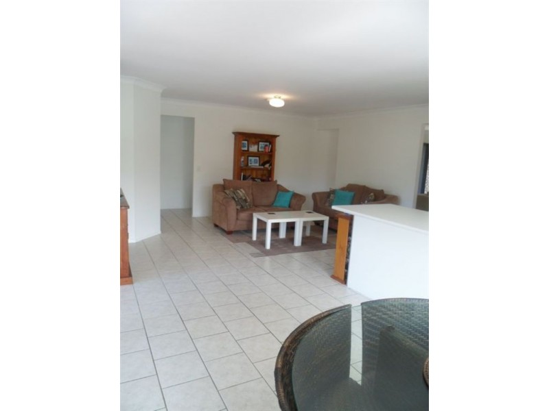 42 Fairview Court, Parkwood QLD 4214