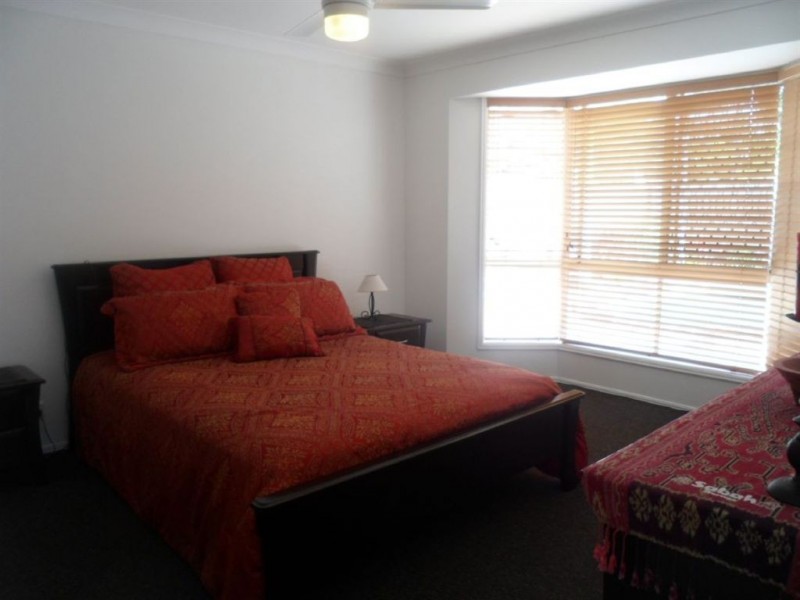 42 Fairview Court, Parkwood QLD 4214