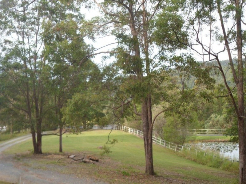30 Lyminge Court, Bonogin QLD 4213