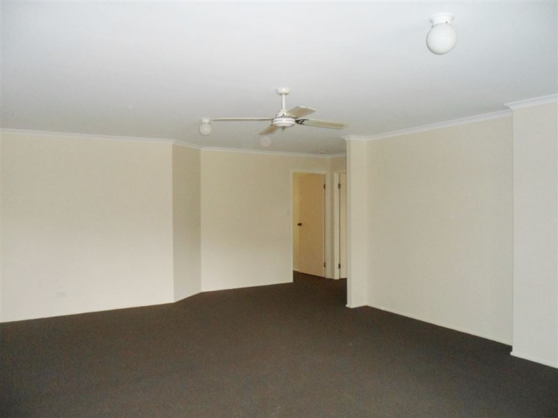 30 Lyminge Court, Bonogin QLD 4213