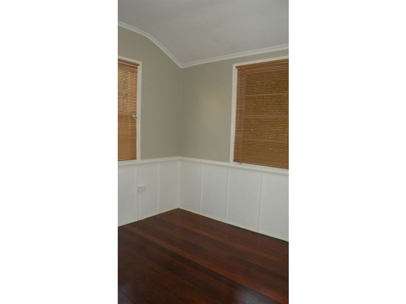 52 Bauer Street, Southport QLD 4215