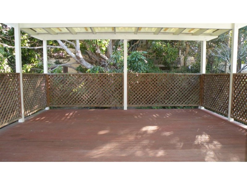 52 Bauer Street, Southport QLD 4215