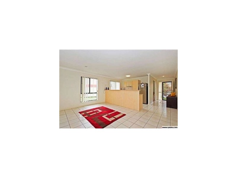 3 Katie Crt, Arundel QLD 4214
