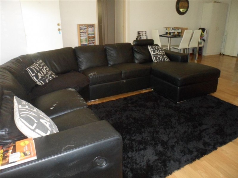 4 Tomanbil Terrace, Ashmore QLD 4214