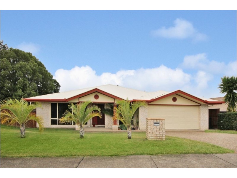 4 McLachlan Avenue, Mudgeeraba QLD 4213