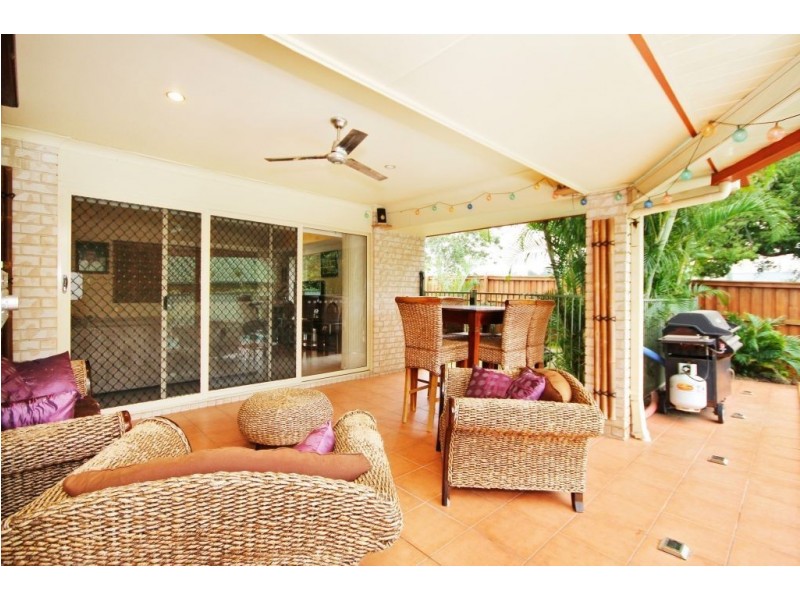 4 McLachlan Avenue, Mudgeeraba QLD 4213