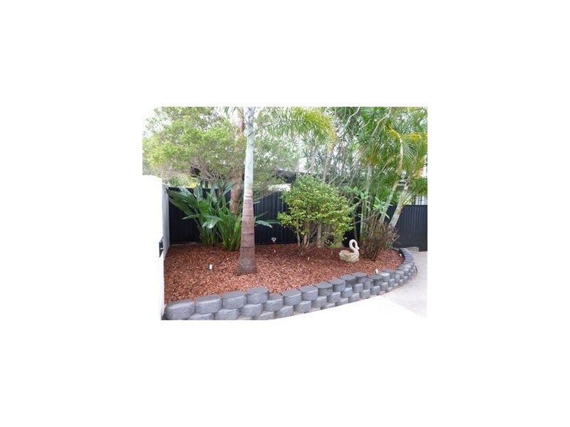 1/7 Dowling Drive, Southport QLD 4215