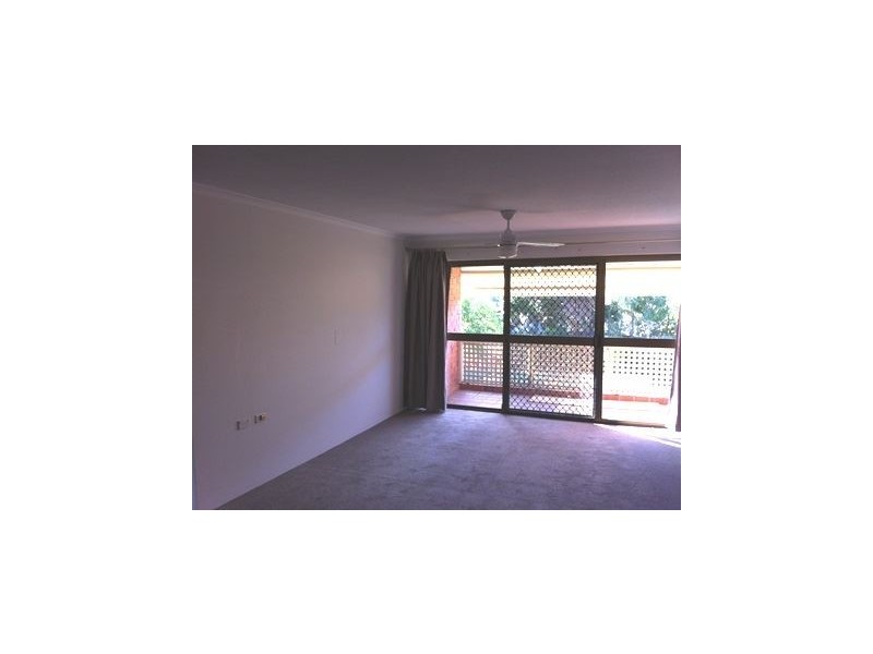 23/164 High Street, Southport QLD 4215