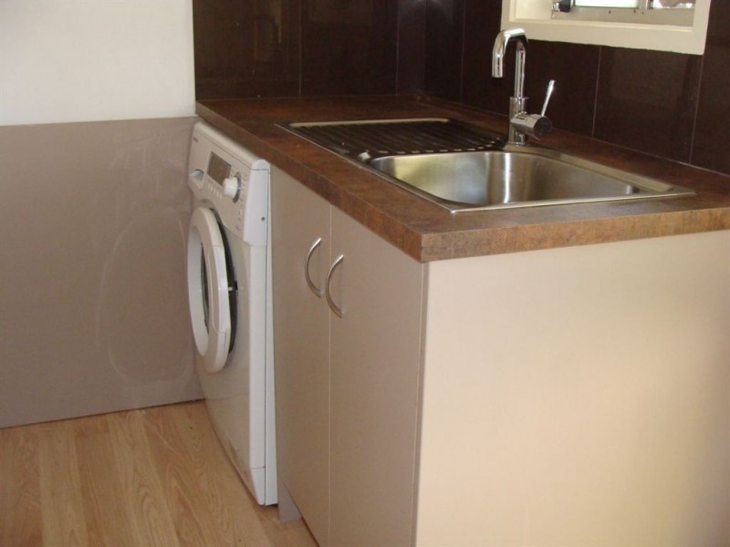 1/4 Ellen Street, Southport QLD 4215