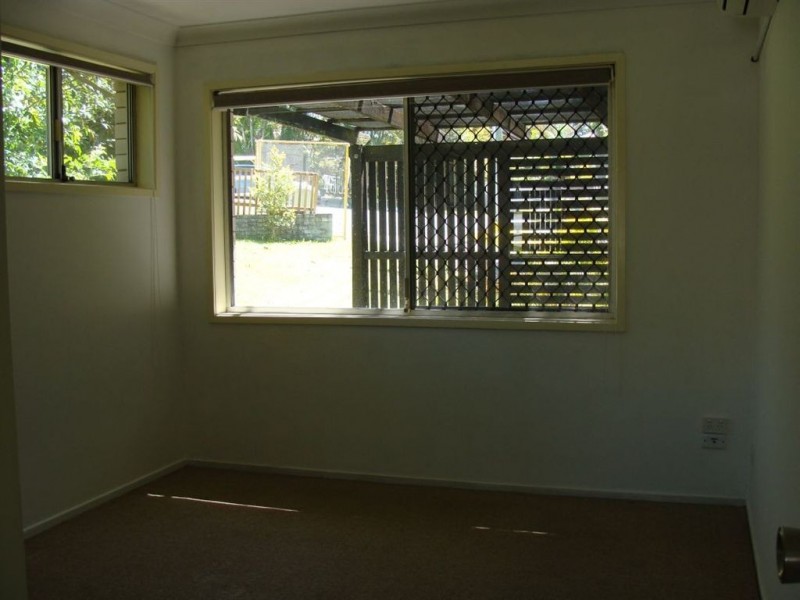 1/4 Ellen Street, Southport QLD 4215