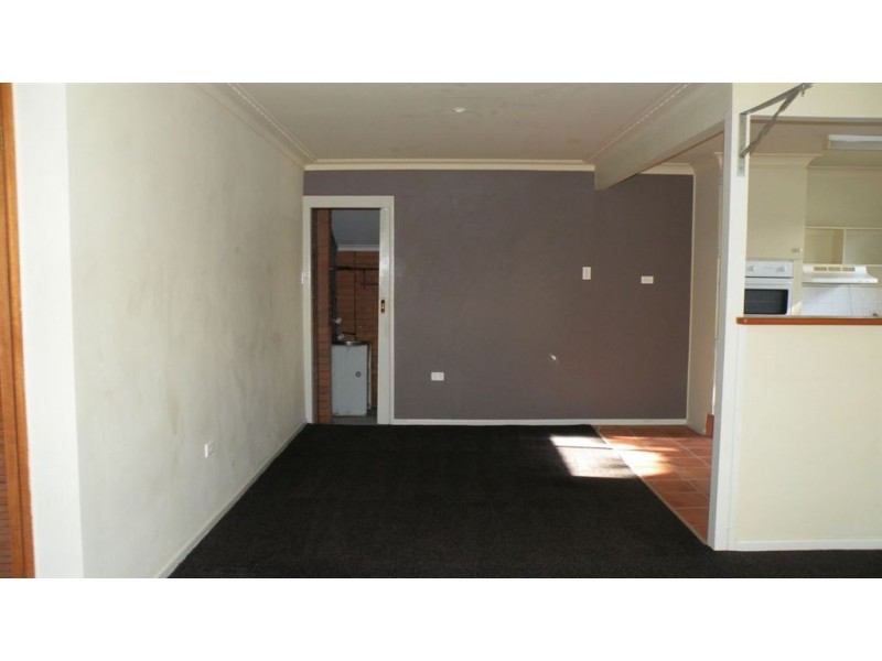 12 Aroona Avenue, Broadbeach Waters QLD 4218