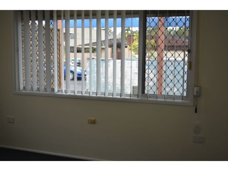17 Magnolia Drive, Southport QLD 4215
