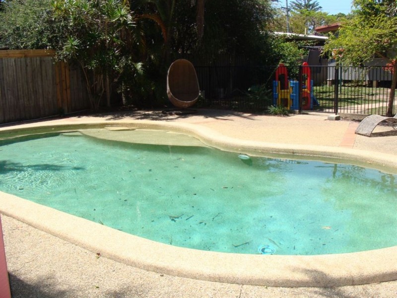 11 Nevenia Street, Southport QLD 4215