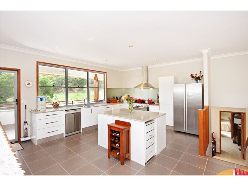 23 Emerson Drive, Bonogin QLD 4213