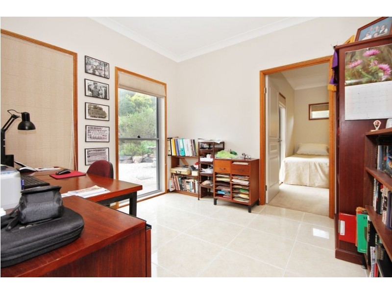 23 Emerson Drive, Bonogin QLD 4213