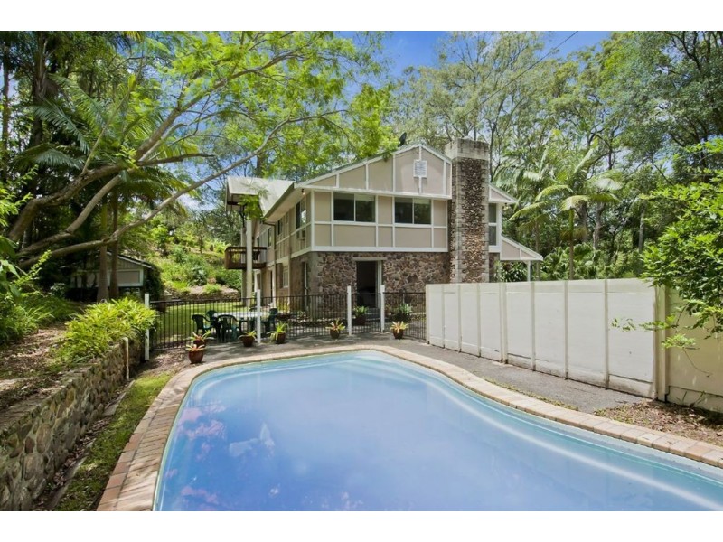 53 Tyalgum Street, Mudgeeraba QLD 4213