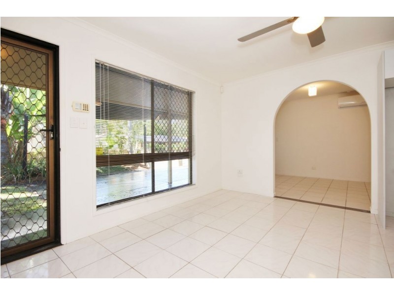 6 Branston Court, Nerang QLD 4211