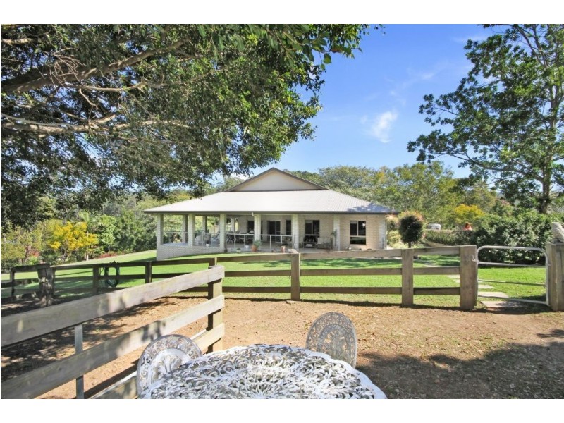 385 Bonogin Road, Bonogin QLD 4213