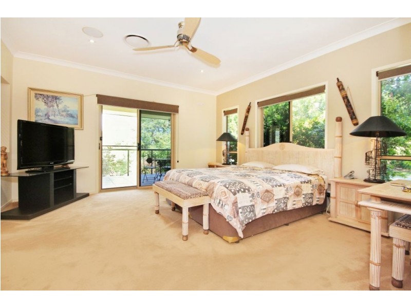385 Bonogin Road, Bonogin QLD 4213