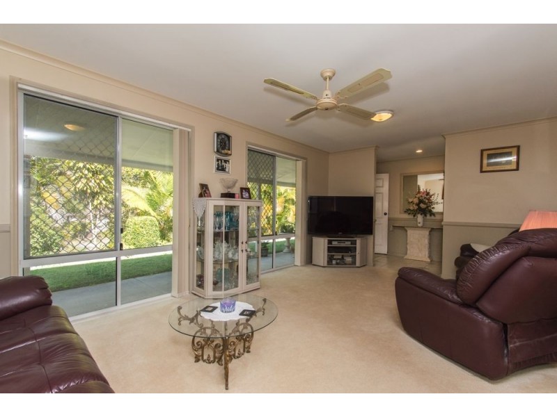 37 Glenaura Drive, Tallai QLD 4213