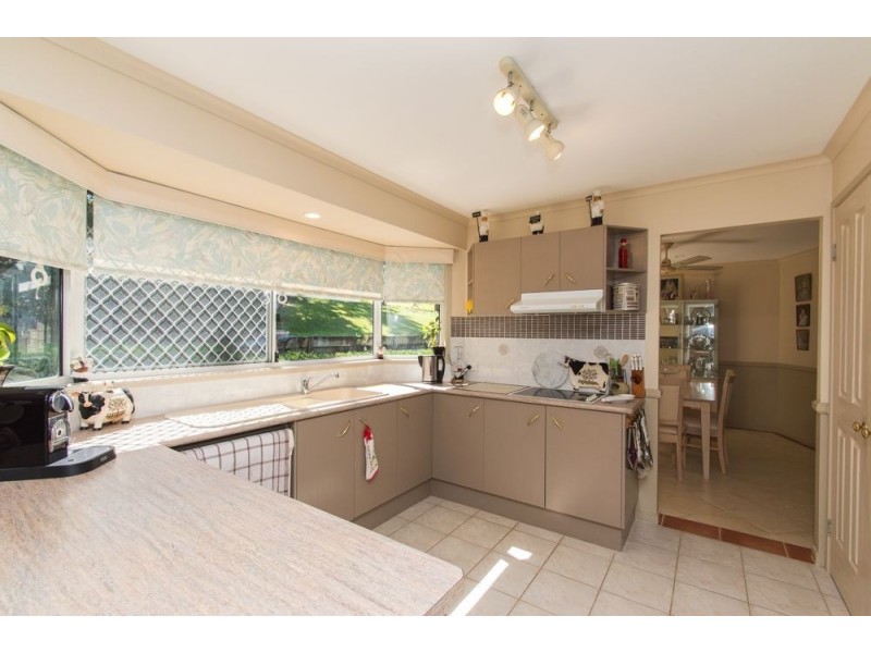 37 Glenaura Drive, Tallai QLD 4213