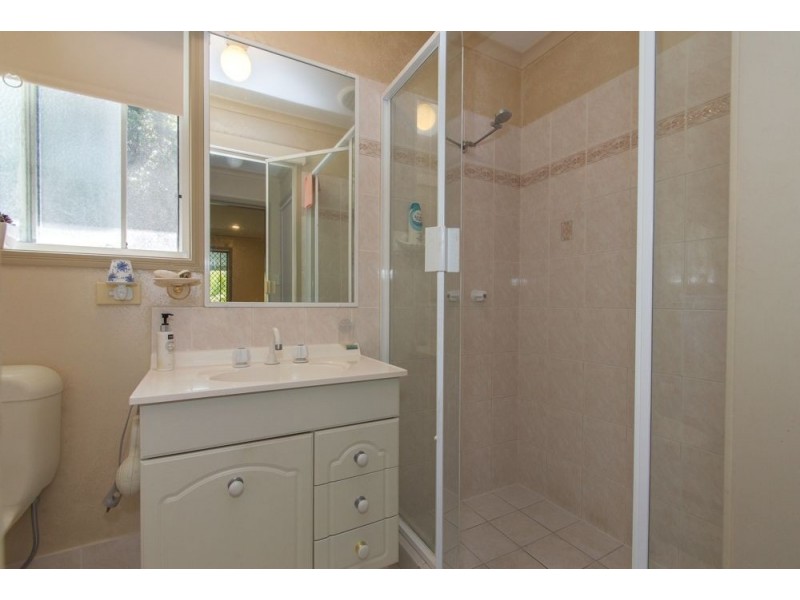 37 Glenaura Drive, Tallai QLD 4213