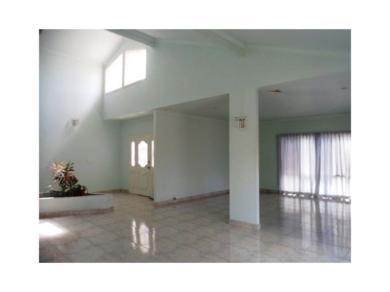 46 Tullamarine Dr, Robina QLD 4226