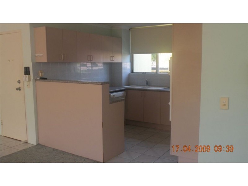 10/146 Marine Parade, Southport QLD 4215