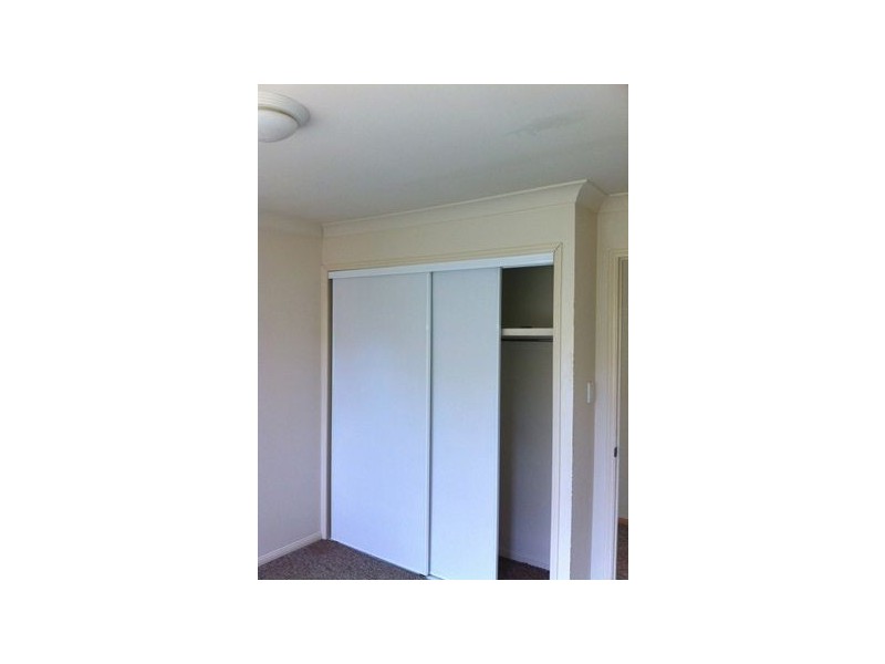 2/93 Whiting Street, Labrador QLD 4215