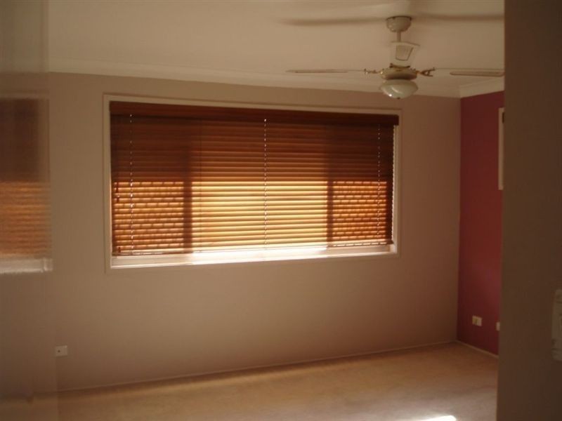 1/11 Kumbari Avenue, Southport QLD 4215