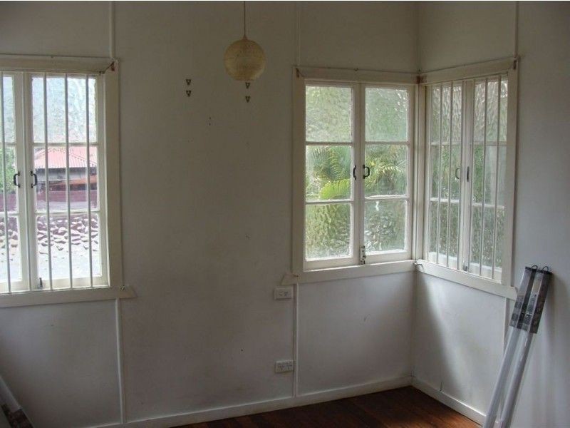 30 Lather Street, Southport QLD 4215