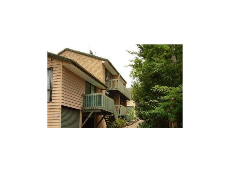 2/9 Martin Street, Nerang QLD 4211