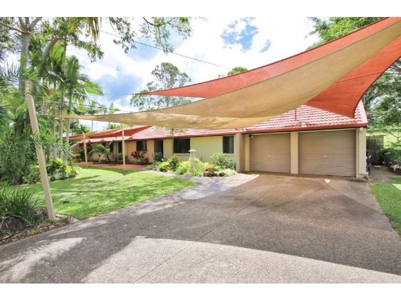 24 Gunsynd Drive, Mudgeeraba QLD 4213