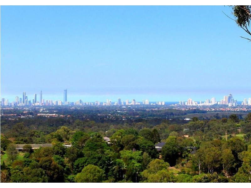 15 Grandview Terrace, Tallai QLD 4213