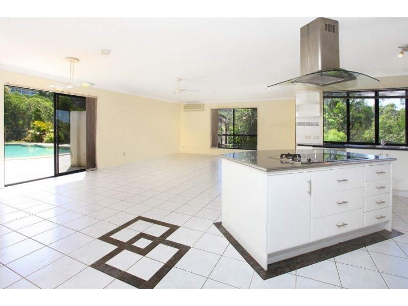 15 Grandview Terrace, Tallai QLD 4213